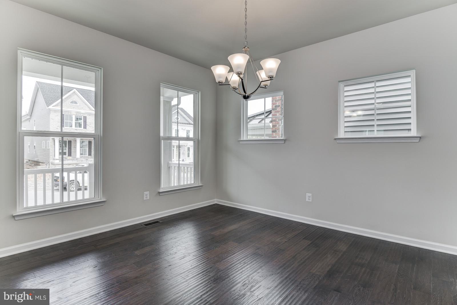 14206 Jaeger Road Clarksburg, MD 20871 - Photo 10 of 85 Gallery Image 10
