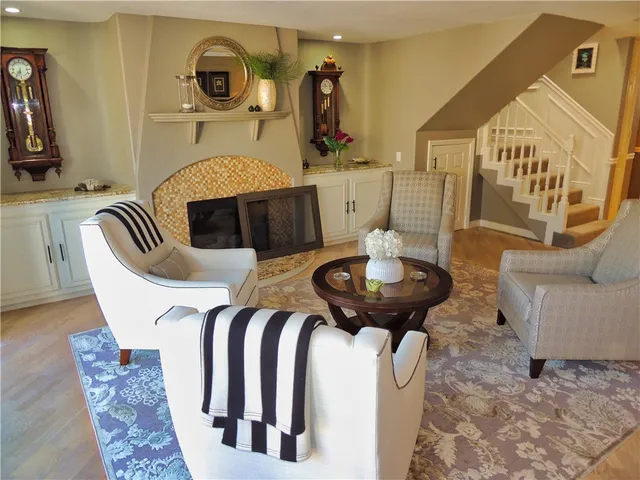 $1,495,000 | 16548 Harbour Lane, Huntington Beach, CA 92649