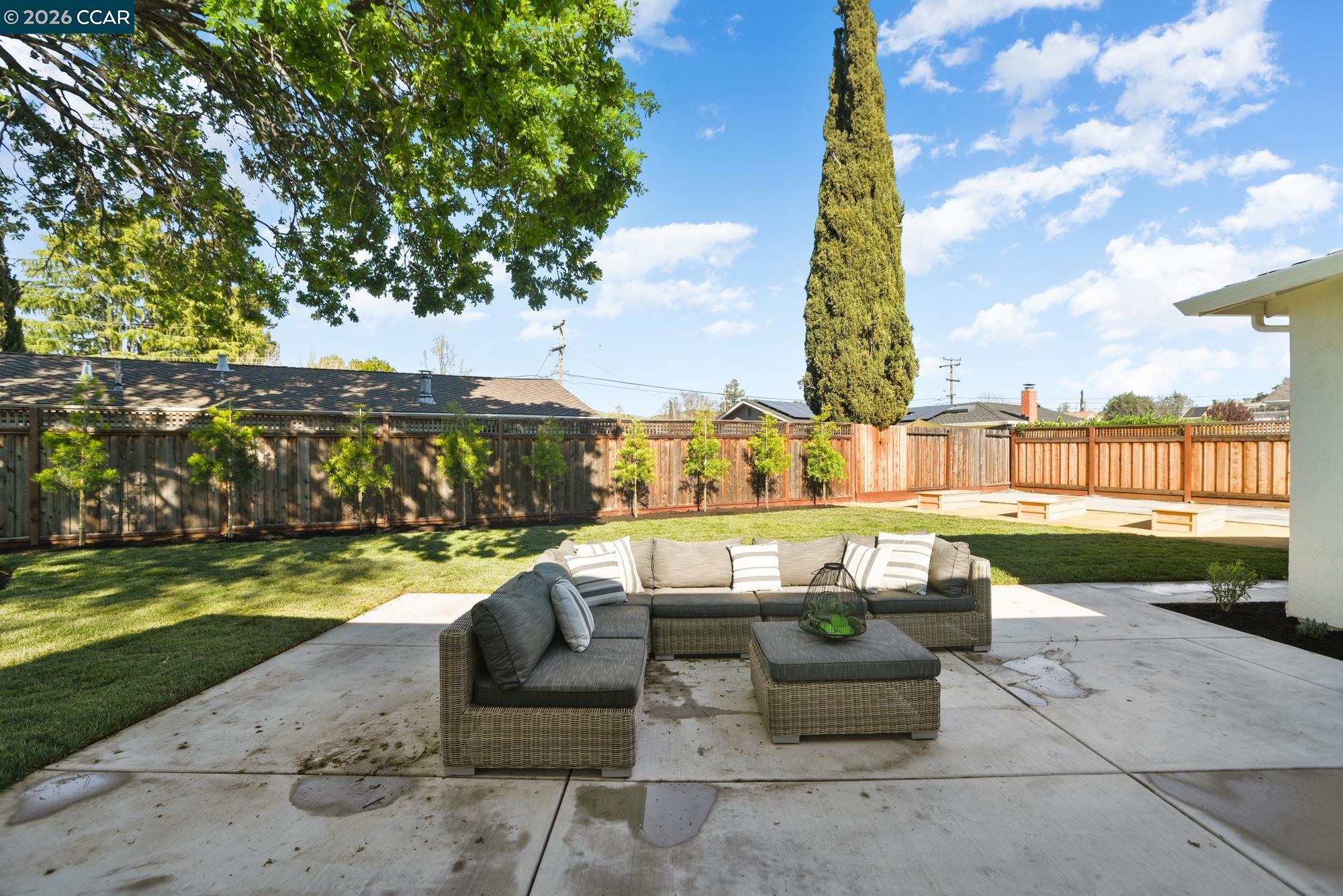 1543 Laverne Court Concord, CA 94521 - Photo 38 of 51