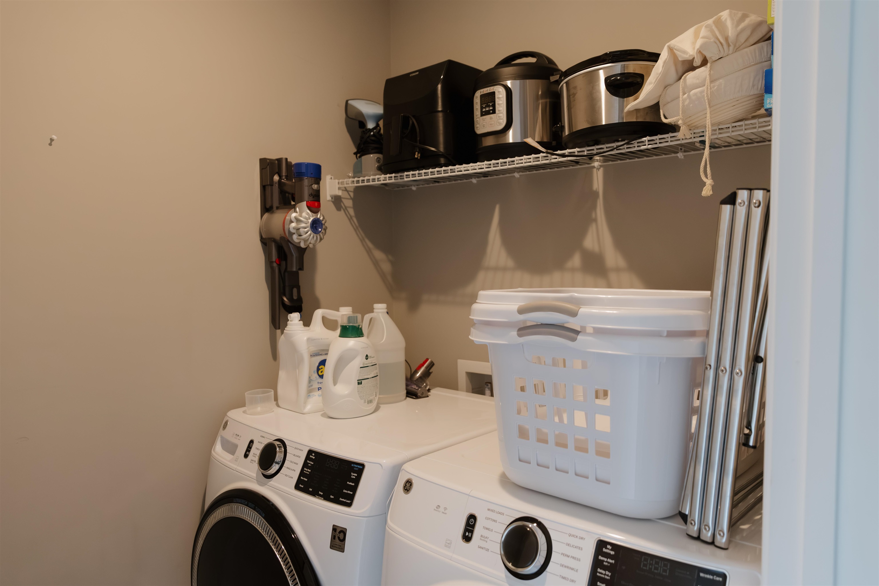 653 North Shamrock Avenue Landrum, SC 29356 - Photo 12 of 36