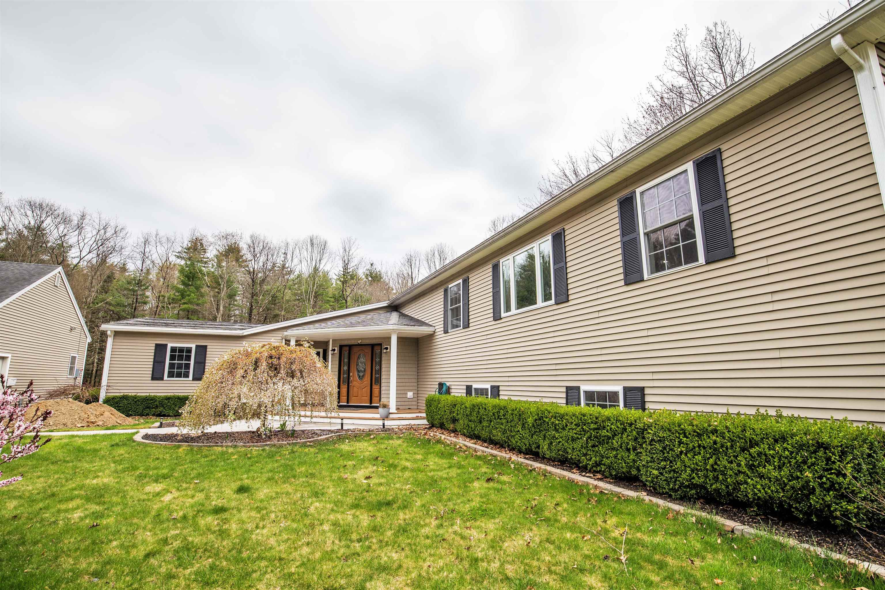 53 Mast Road Epping, NH 03042 - Photo 13 of 38