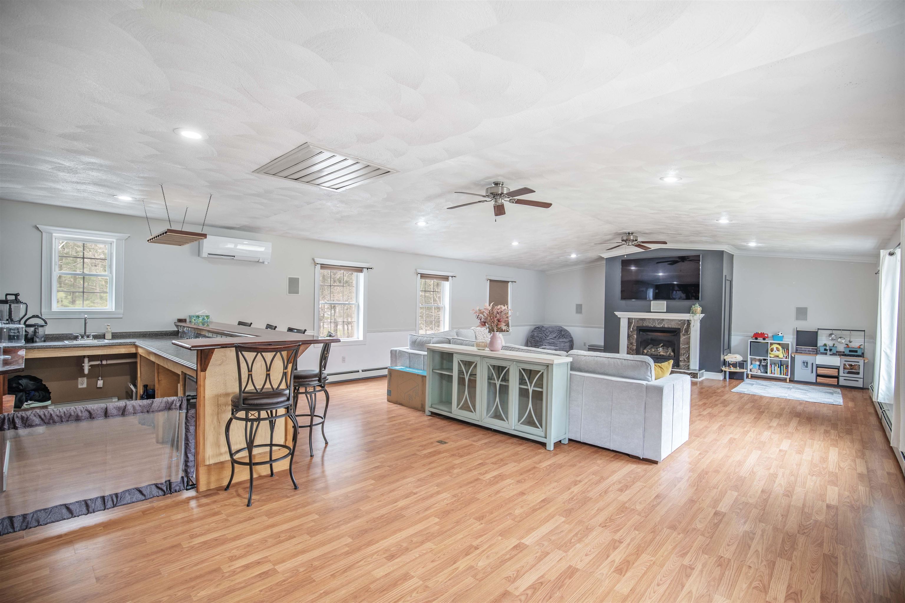 53 Mast Road Epping, NH 03042 - Photo 23 of 38