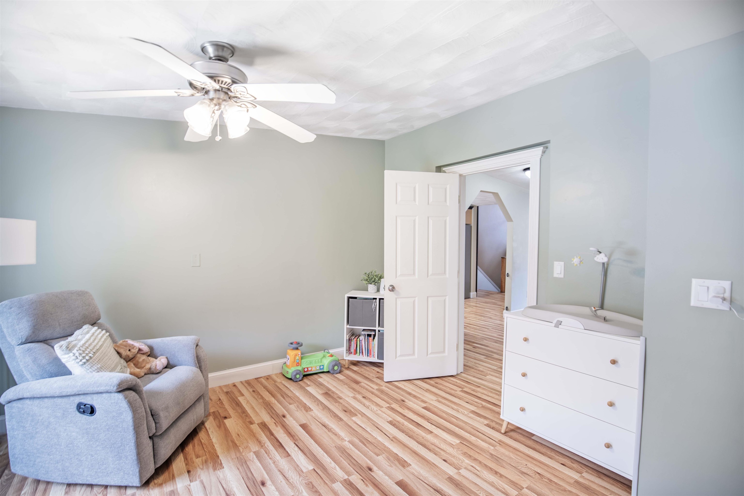 53 Mast Road Epping, NH 03042 - Photo 4 of 38