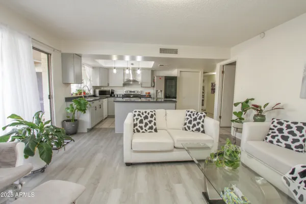 $473,000 | 4434 West Dahlia Drive, Glendale, AZ 85304