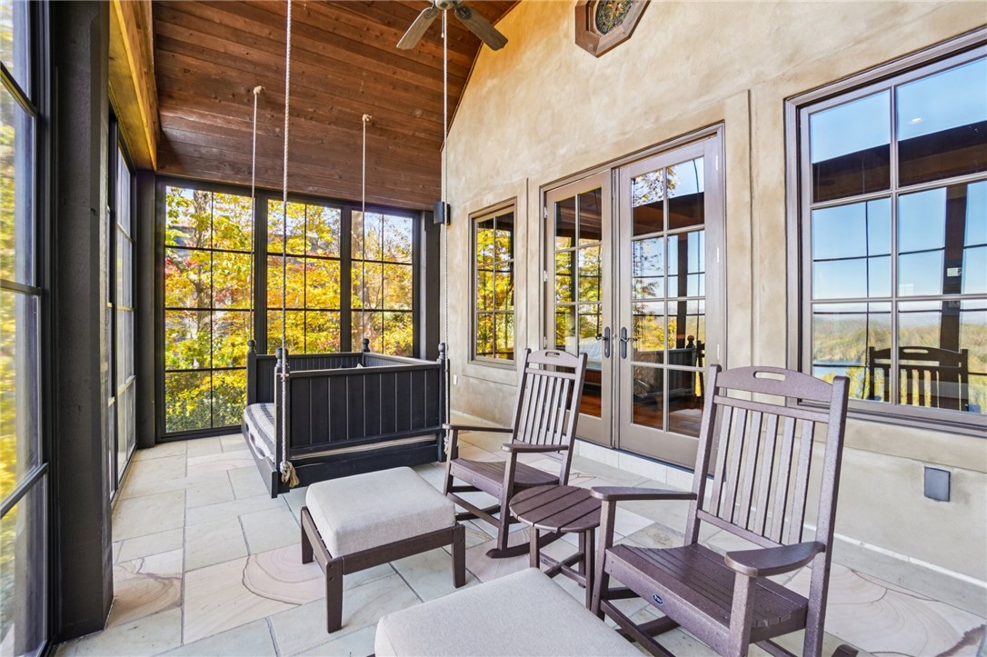 812 Top Ridge Drive Sunset, SC 29685 - Photo 25 of 48