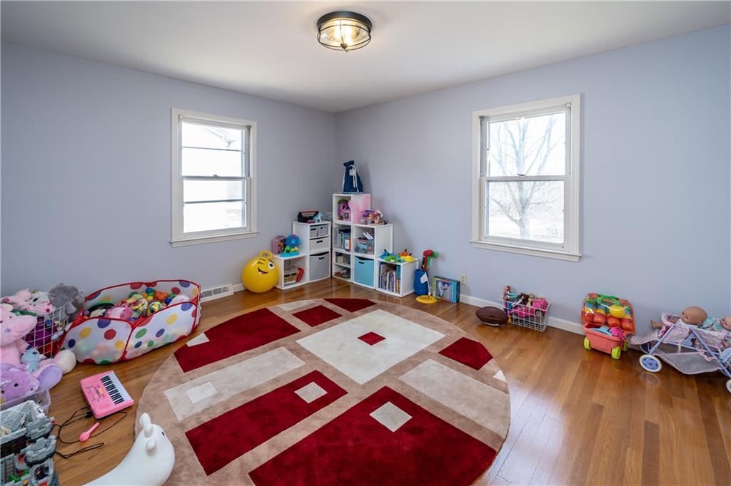 8919 Rexford Road Indianapolis, IN 46260 - Photo 28 of 34 Gallery Image 28
