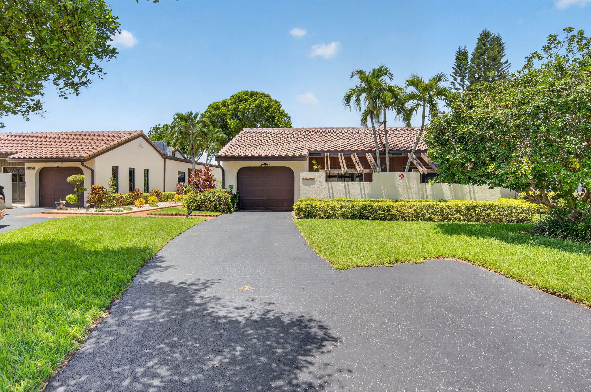 21877 Arriba Real Boca Raton, FL 33433 - Photo 3 of 66 2