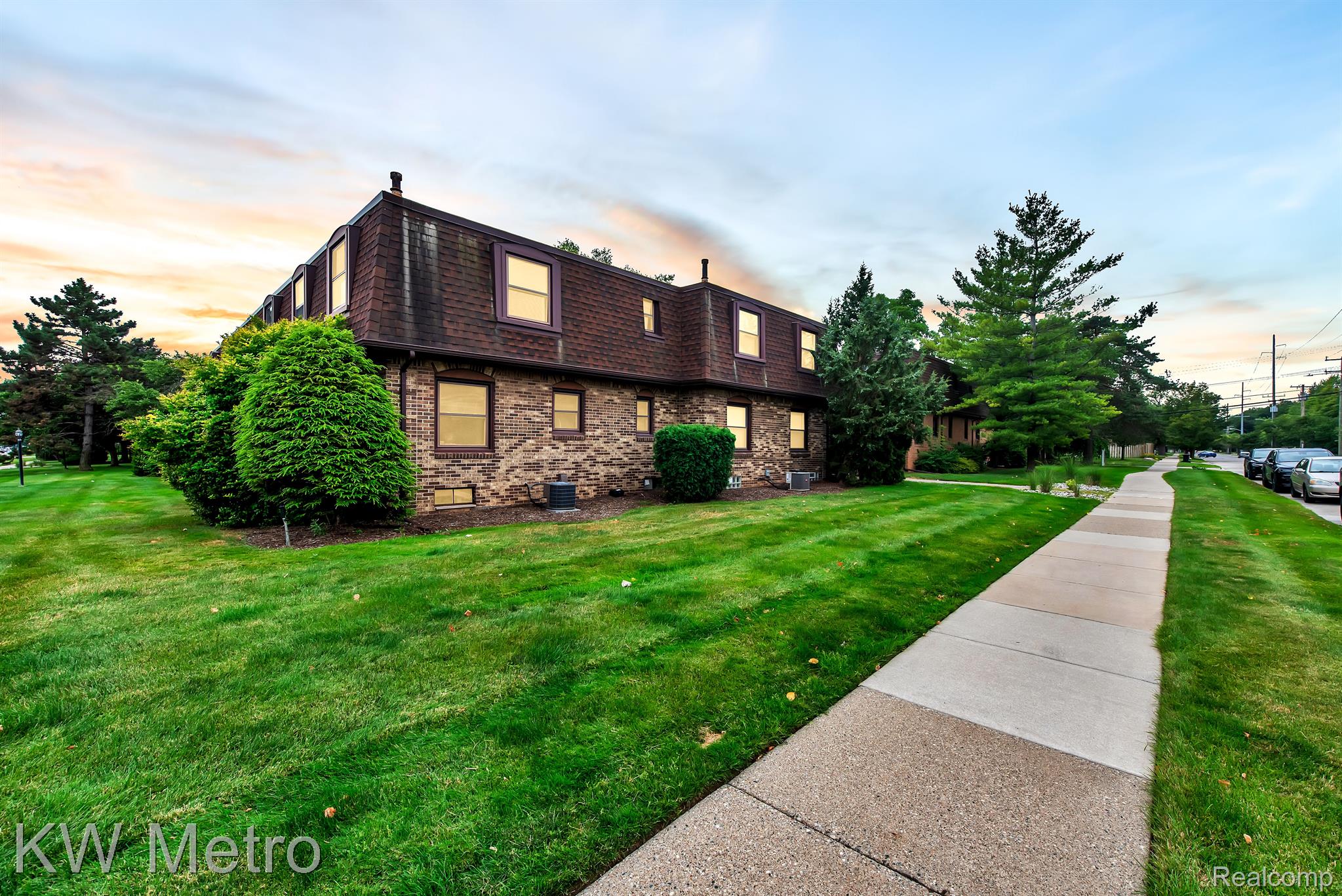 5095 Crooks Road, Unit 4 Royal Oak, MI 48073 - Photo 22 of 26 Gallery Image 22