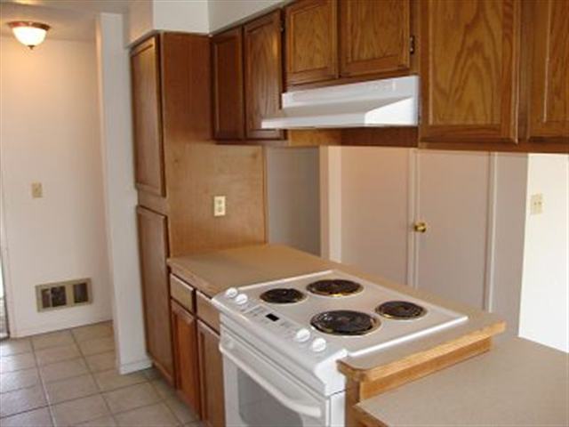 3015 South Clinton Road Spokane Valley, WA 99216 - Photo 7 of 9 Gallery Image 7