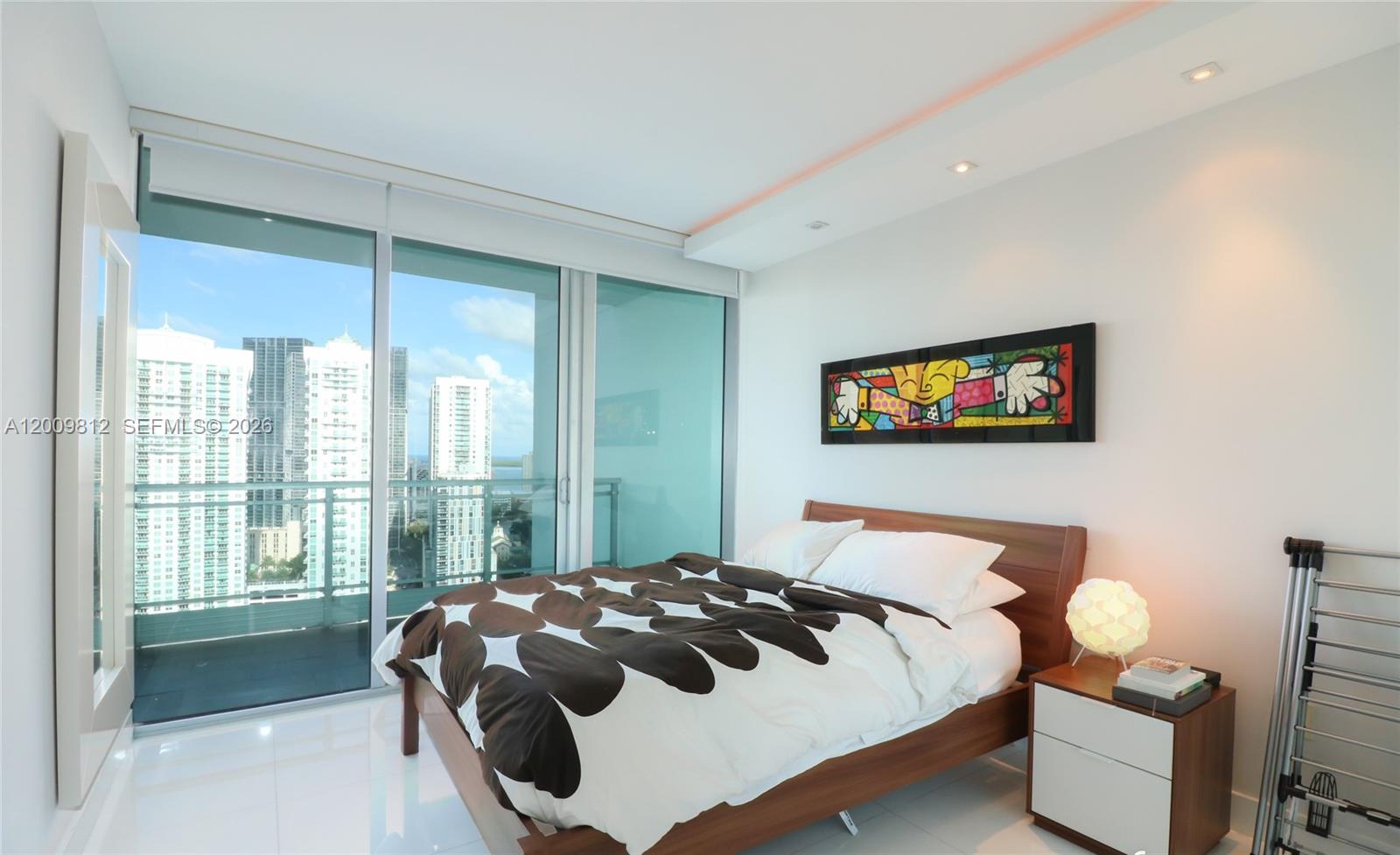 92 Southwest 3rd Street, Unit 3211 Miami, FL 33130 - Photo 7 of 16