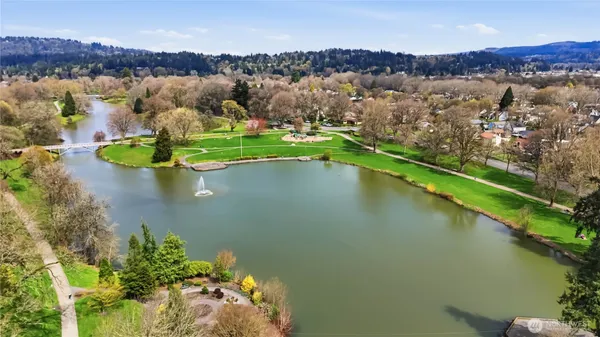 $299,000 | 463 26th Avenue, Longview, WA 98632