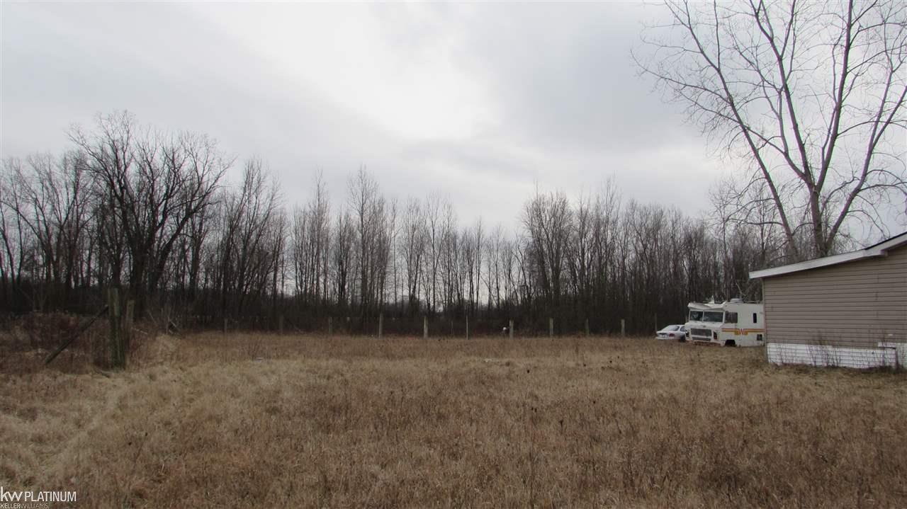 12797 Yale Road Yale, MI 48097 - Photo 7 of 23 31369942-6.JPG