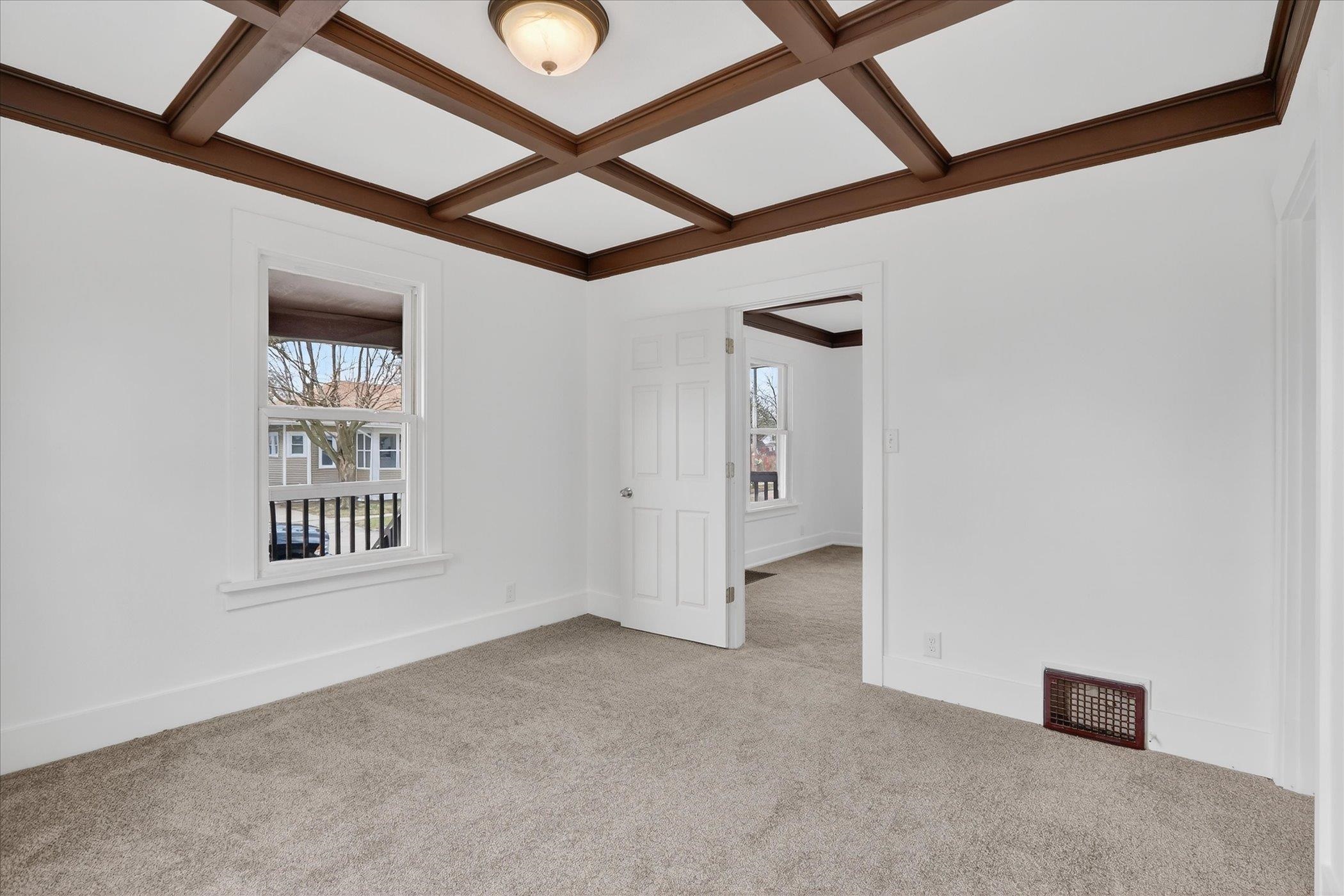 1423 Hull Avenue Beloit, WI 53511 - Photo 19 of 51