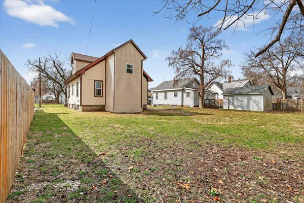 $175,000 | 1423 Hull Avenue, Beloit, WI 53511