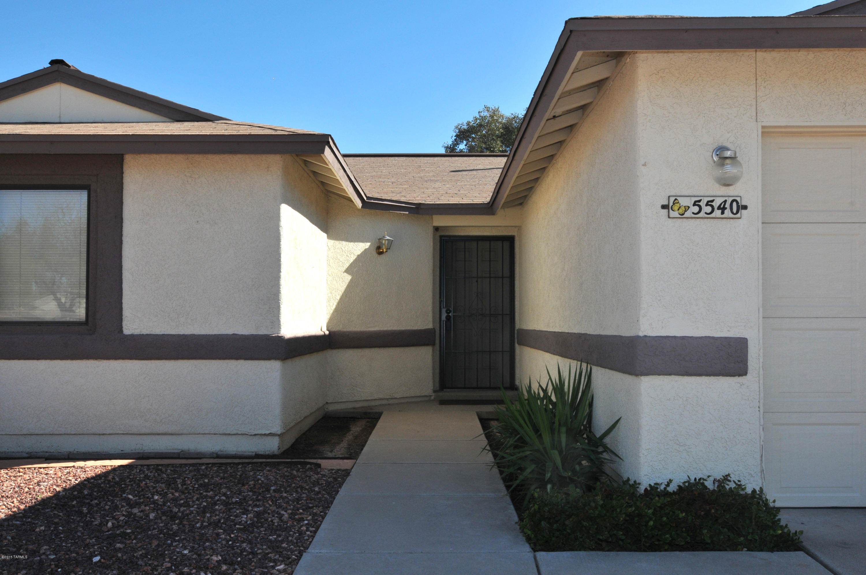 5540 North Baybrook Road Tucson, AZ 85741 - Photo 2 of 23