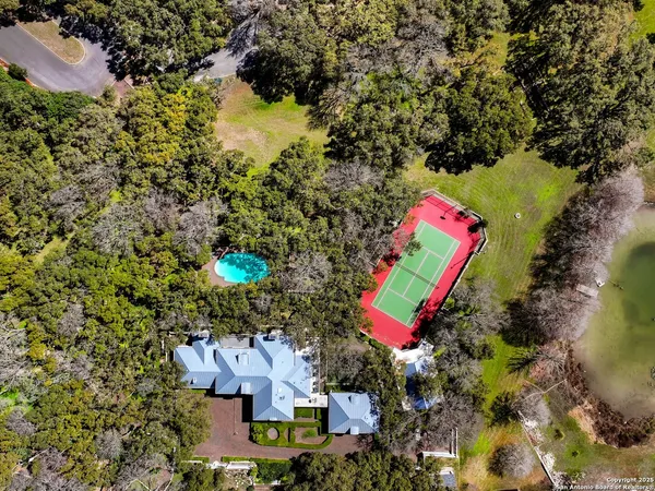 $2,995,000 | 7 Lazy Hollow Street, San Antonio, TX 78230