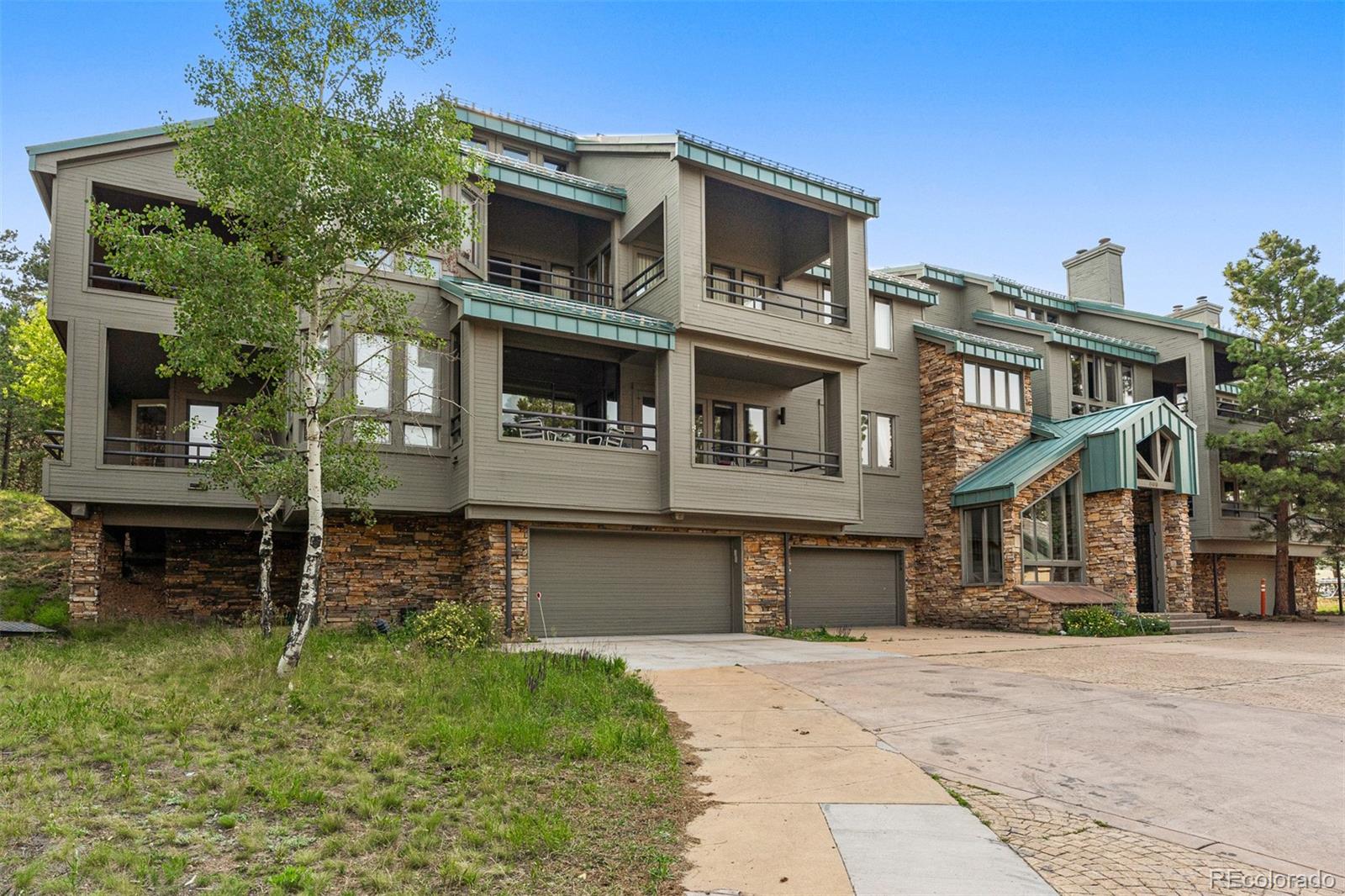869 Hill And Dale Road, Unit B Golden, CO 80401 - Photo 34 of 39