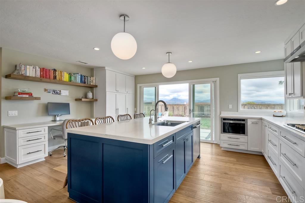 357 Willowspring Drive North Encinitas, CA 92024 - Photo 12 of 25