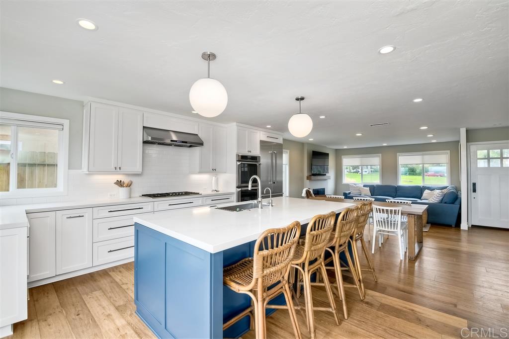 357 Willowspring Drive North Encinitas, CA 92024 - Photo 15 of 25