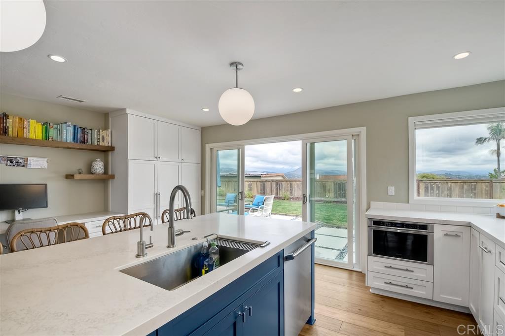 357 Willowspring Drive North Encinitas, CA 92024 - Photo 17 of 25