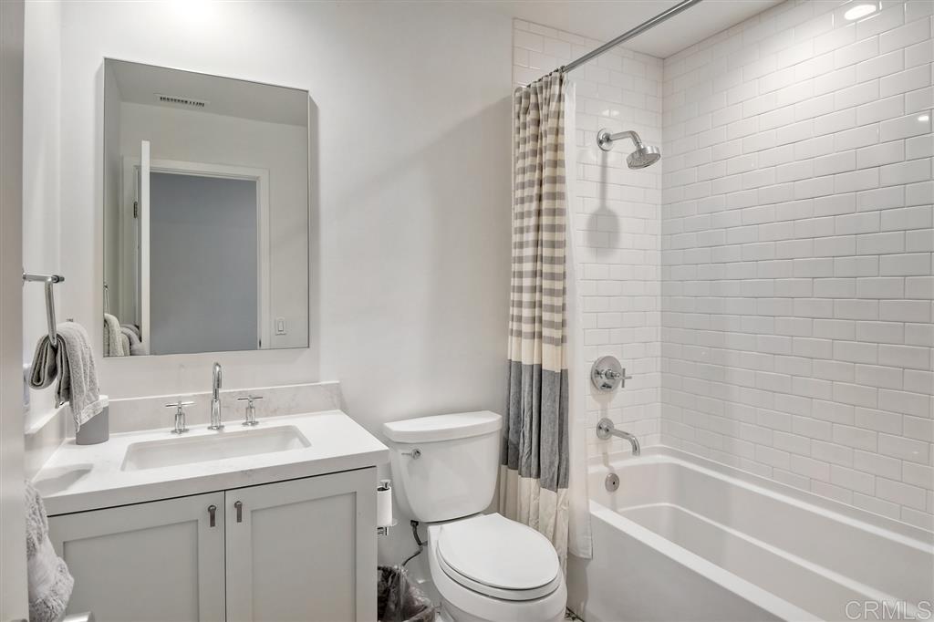 357 Willowspring Drive North Encinitas, CA 92024 - Photo 18 of 25