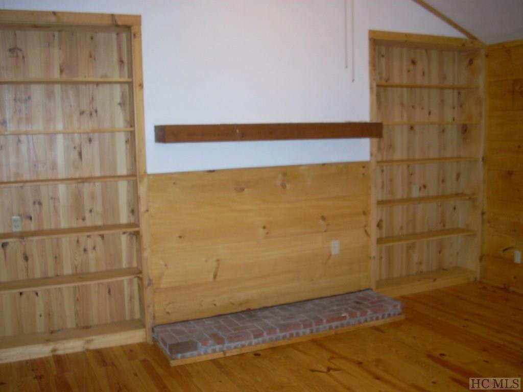 1417 Lloyd Hooper Road Cullowhee, NC 28723 - Photo 18 of 21 Gallery Image 18