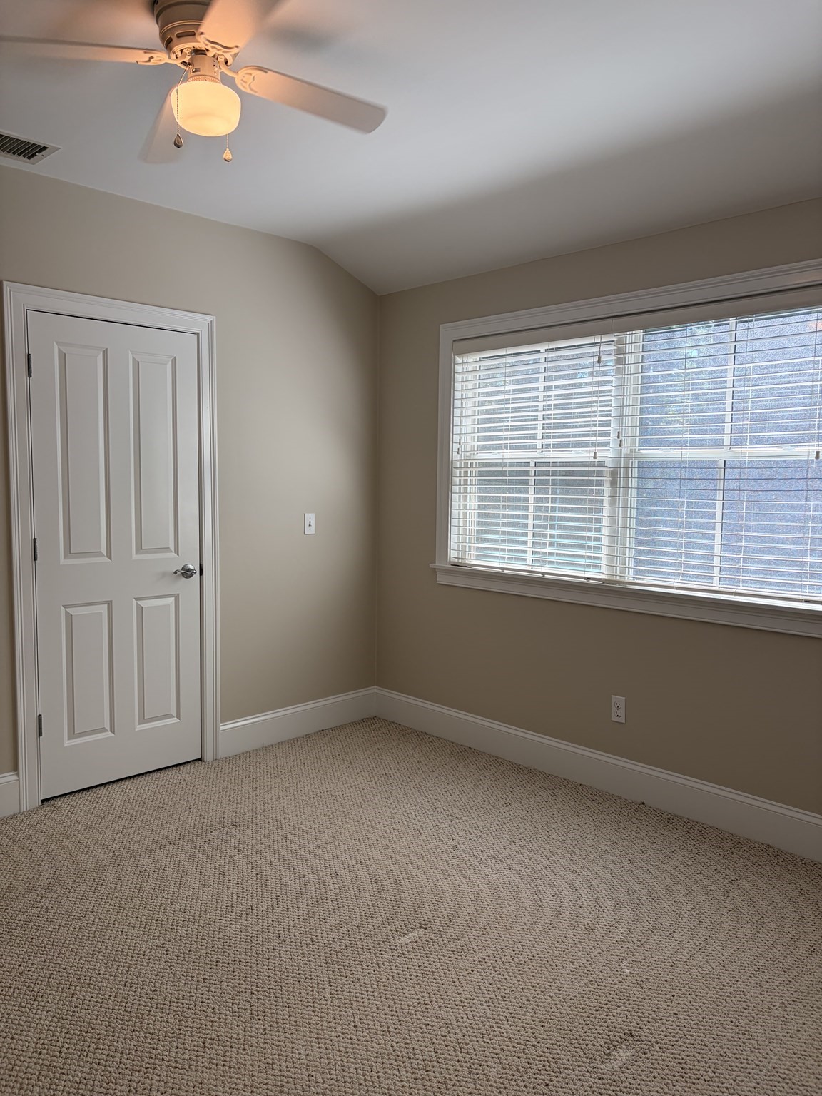 38 Hathaway Pond Circle, Unit 38 Rochester, MA 02770 - Photo 16 of 32 Gallery Image 16