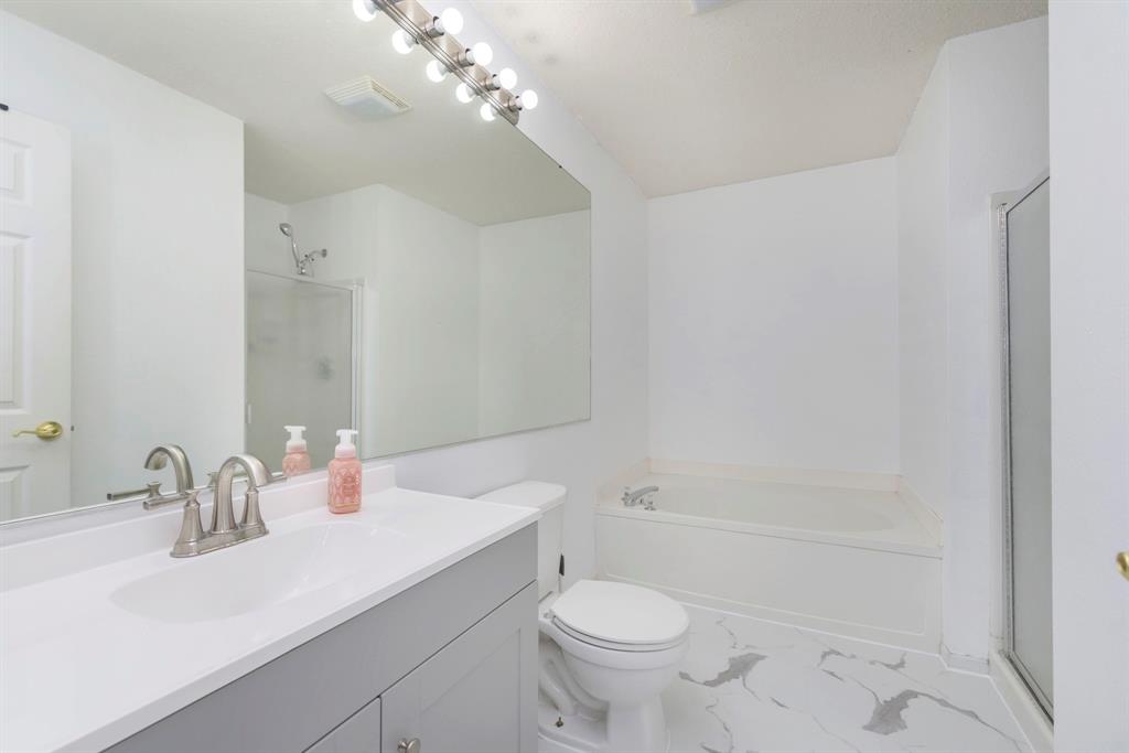 12224 Rambling Road Fishers, IN 46037 - Photo 18 of 26 Gallery Image 18