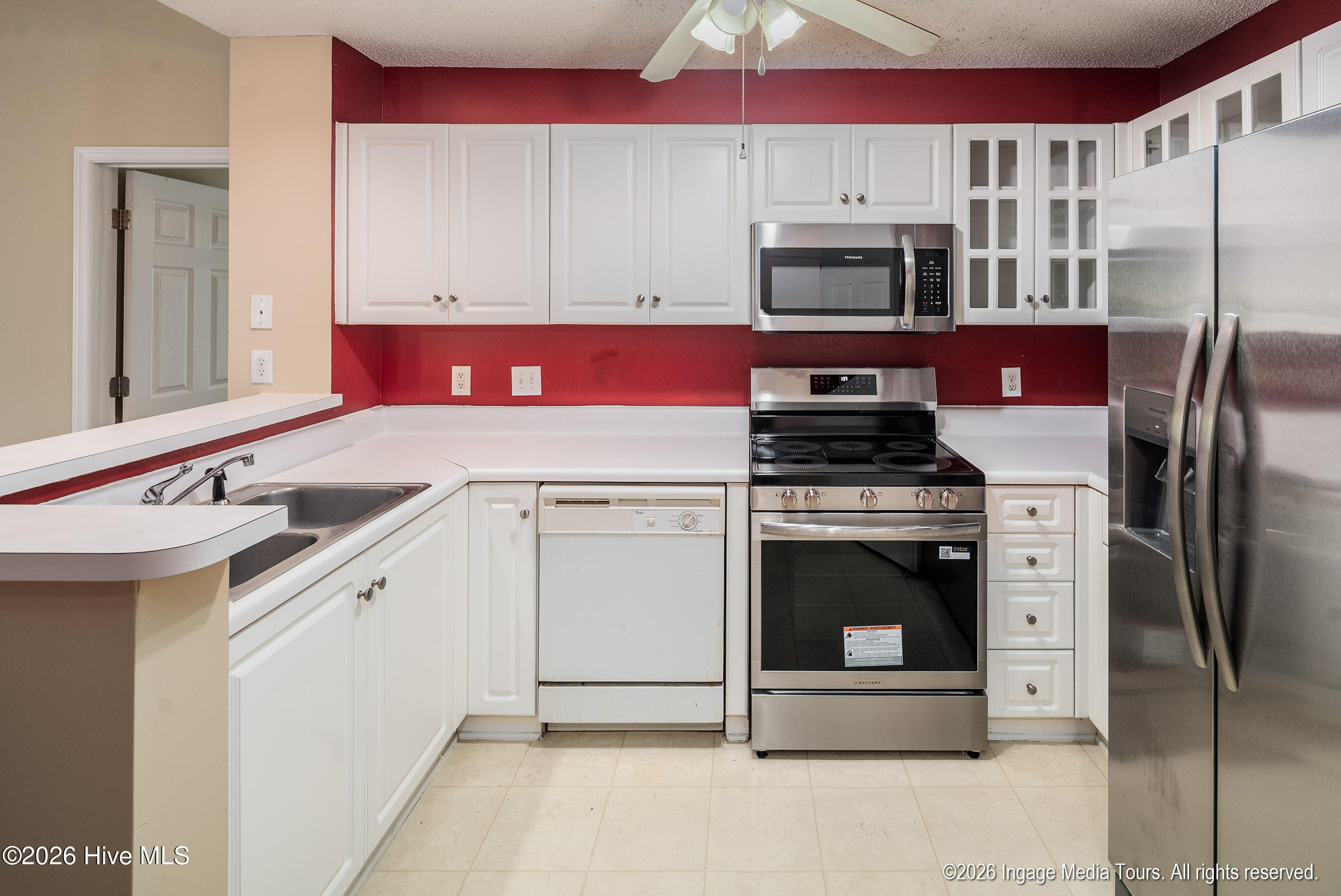 515 Spring Forest Road, Unit E Greenville, NC 27834 - Photo 13 of 28 20260424 MLS C_Barber 515 Spring Forest
