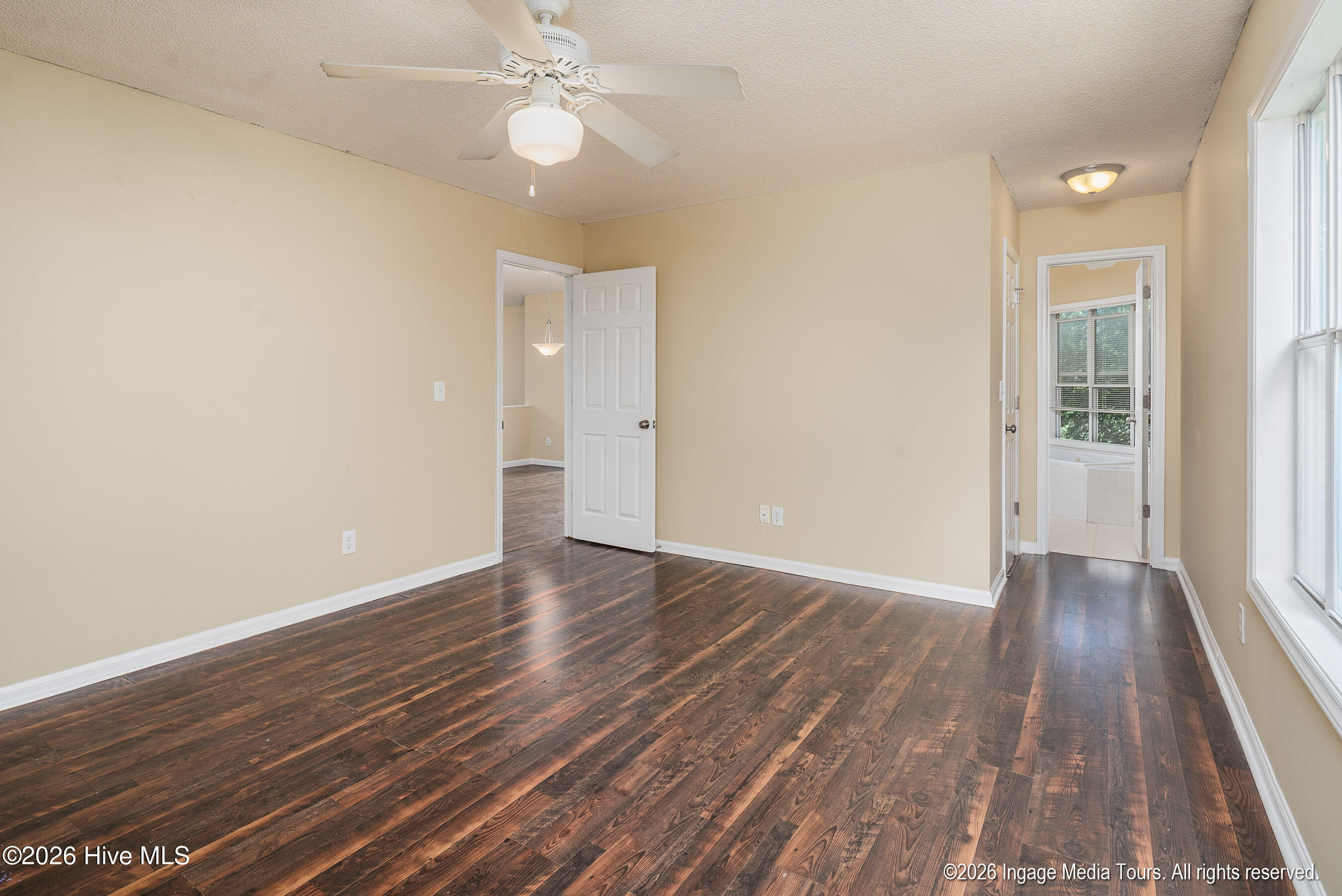 515 Spring Forest Road, Unit E Greenville, NC 27834 - Photo 16 of 28 20260424 MLS C_Barber 515 Spring Forest