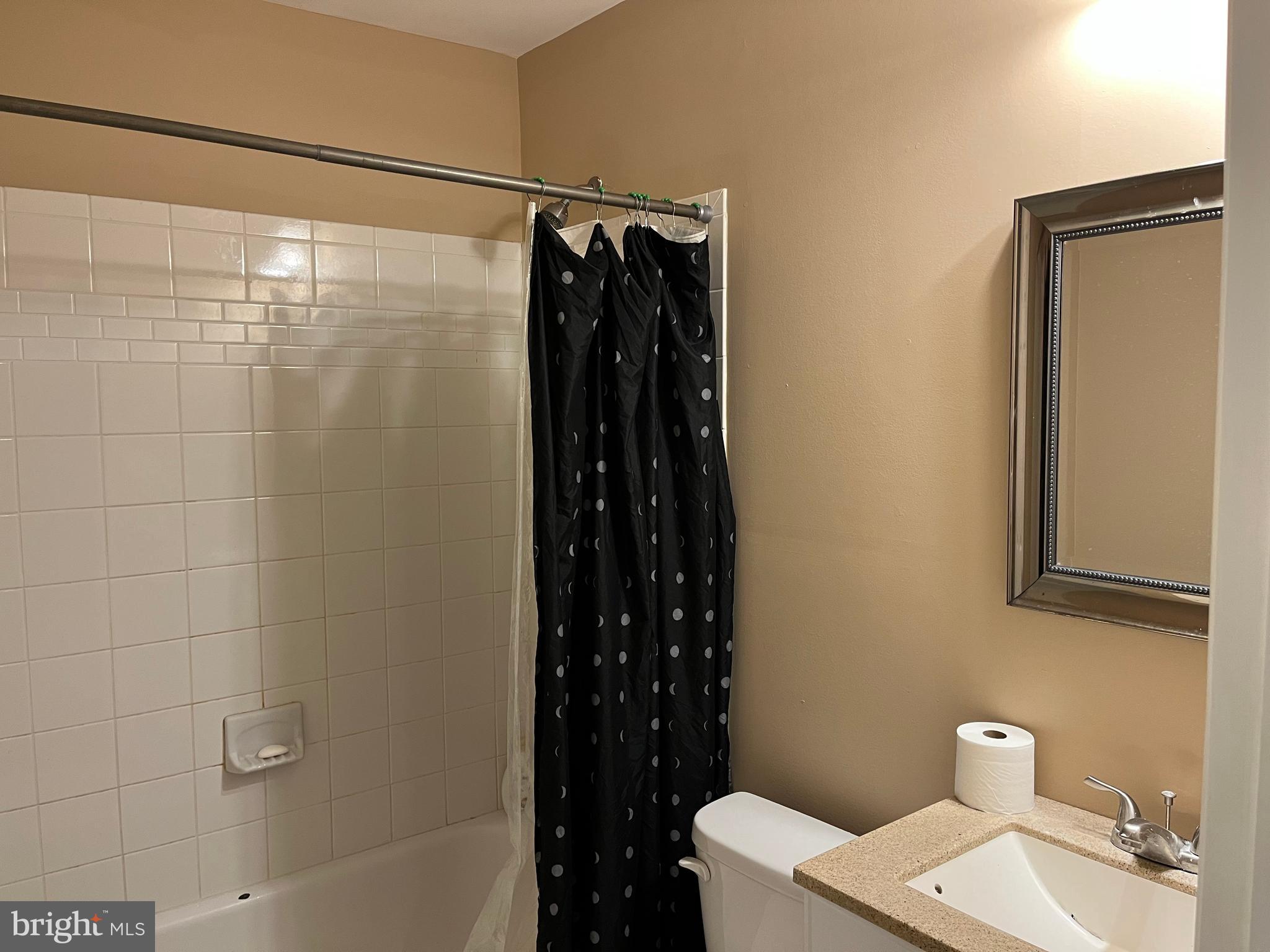 64 Indian Park Road Levittown, PA 19057 - Photo 14 of 34 2nd baths