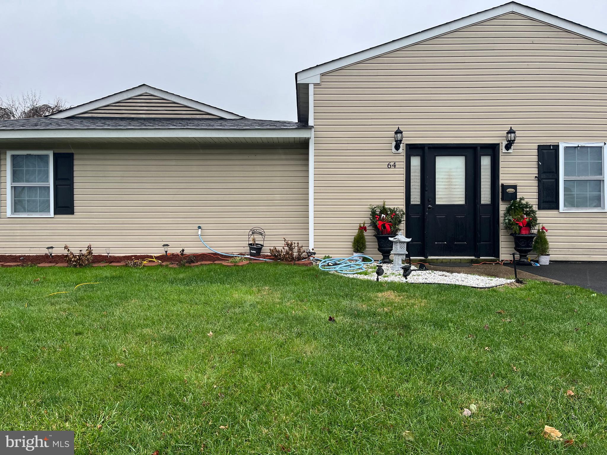 64 Indian Park Road Levittown, PA 19057 - Photo 2 of 34 Wide front entrance