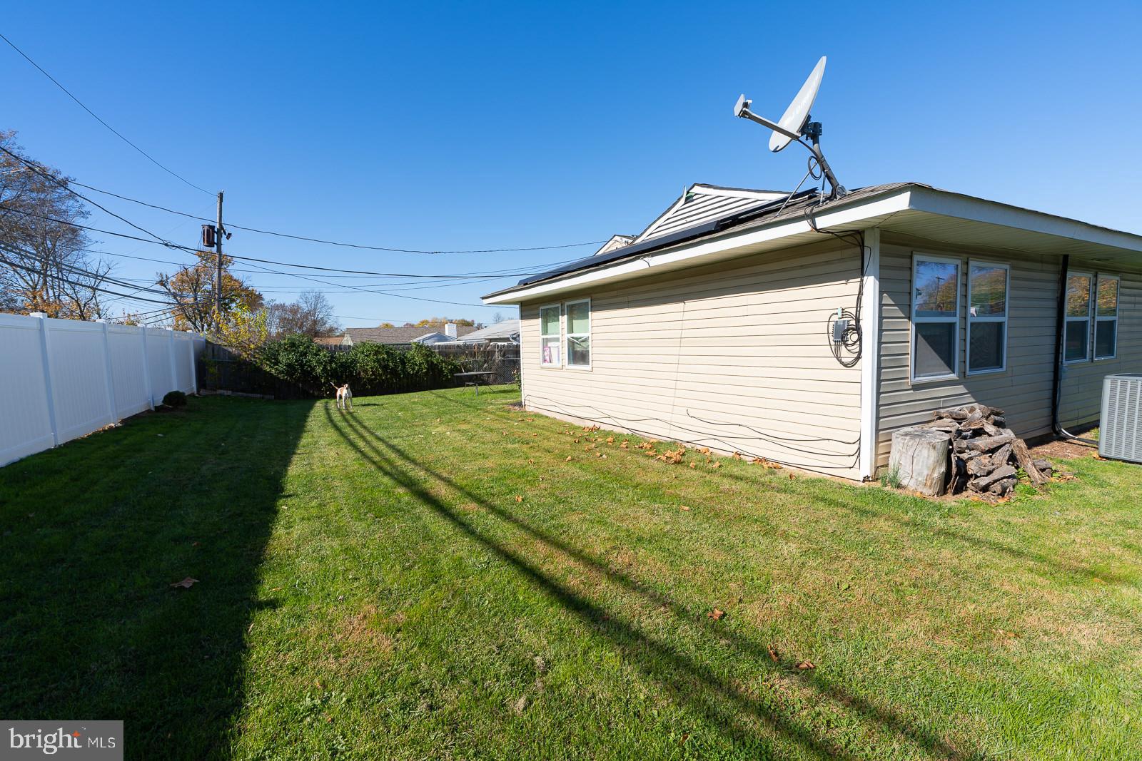 64 Indian Park Road Levittown, PA 19057 - Photo 34 of 34 Exterior side