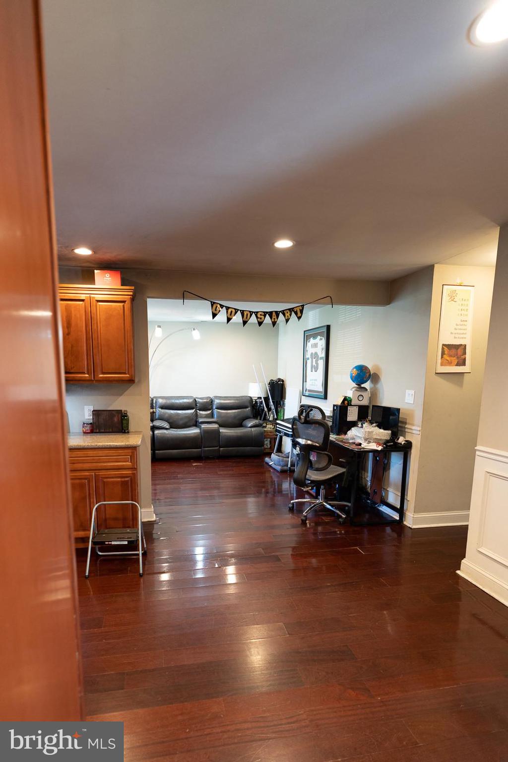 64 Indian Park Road Levittown, PA 19057 - Photo 7 of 34 Plenty of room to put a dinning table here