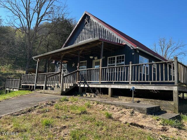 742 Black Sheep Hollow Road Eidson, TN 37731 - Photo 2 of 21 IMG_2896