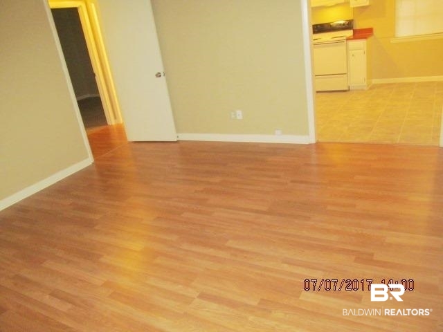 18 South Catherine Street, Unit 15 Mobile, AL 36604 - Photo 5 of 11 Gallery Image 5