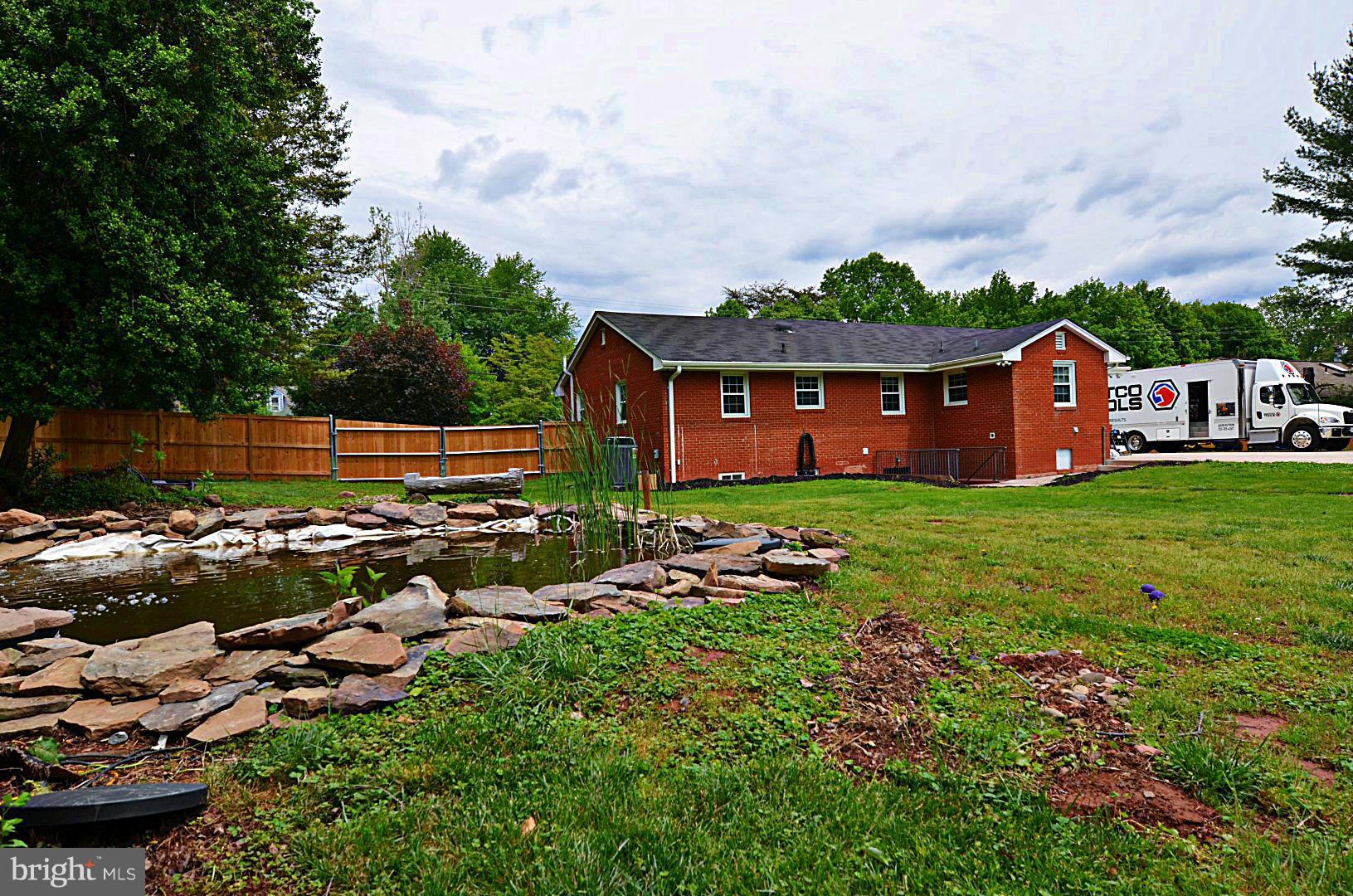 7913 Rugby Road Manassas, VA 20111 - Photo 13 of 19 Exterior (Rear)