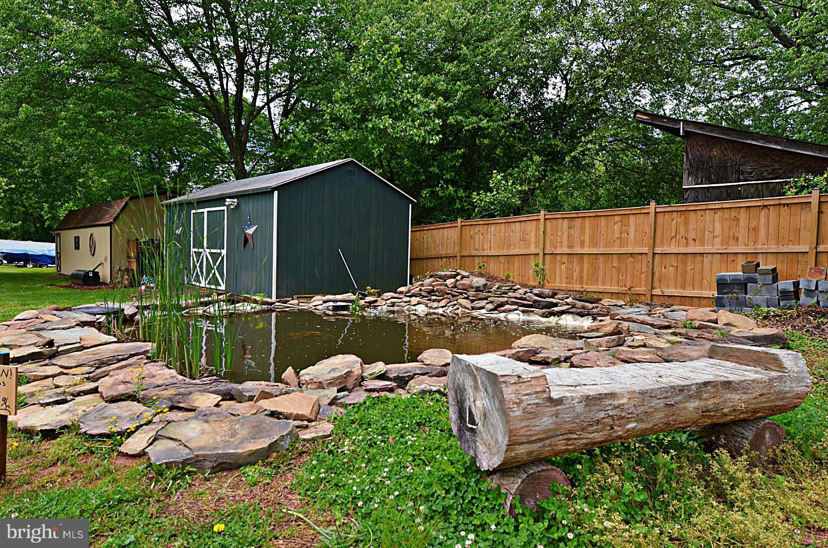 7913 Rugby Road Manassas, VA 20111 - Photo 15 of 19 Exterior (Rear)