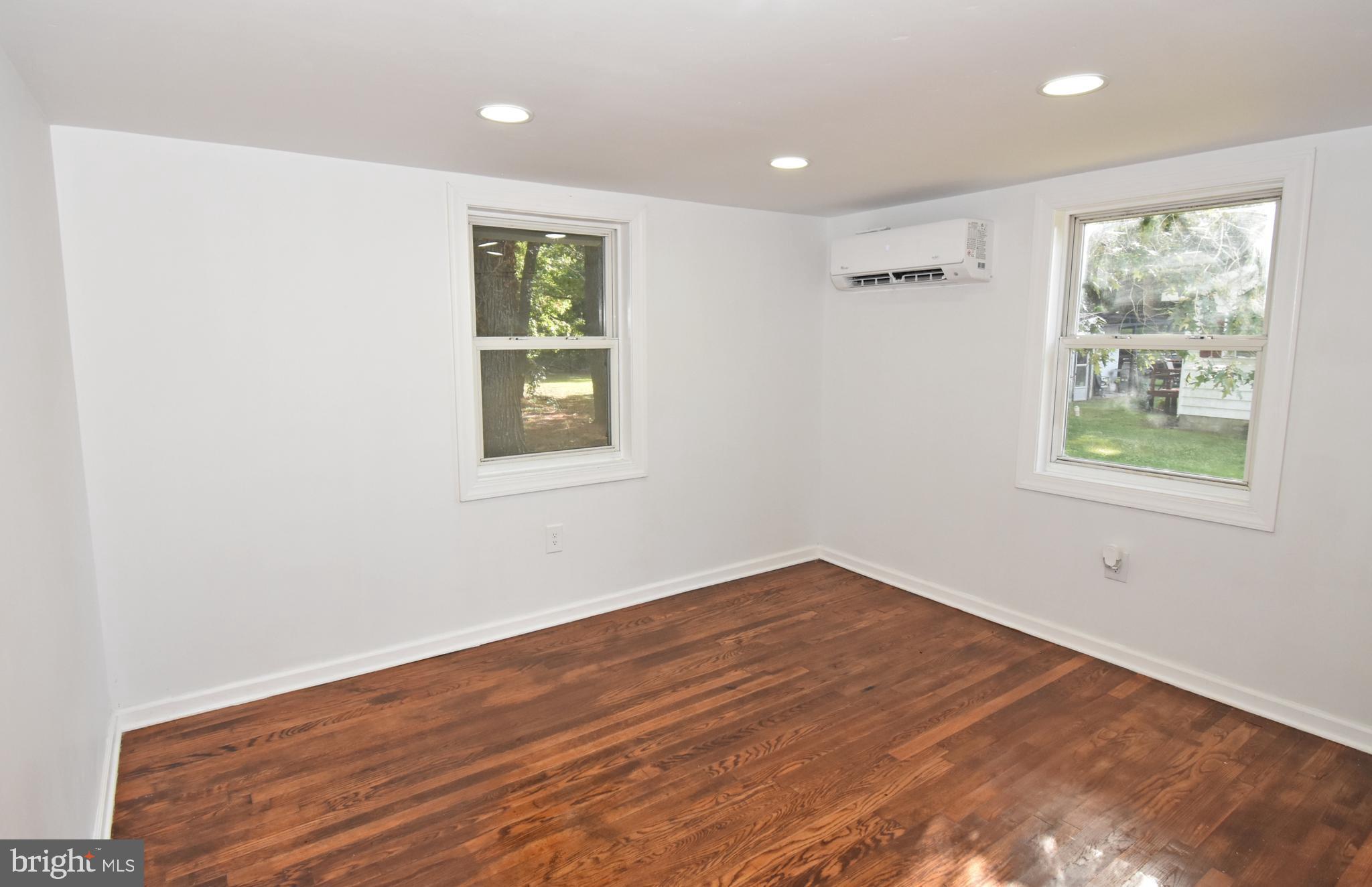 26523 Mariners Road Crisfield, MD 21817 - Photo 11 of 33