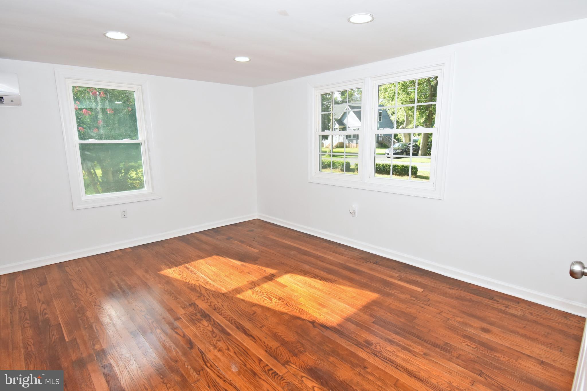 26523 Mariners Road Crisfield, MD 21817 - Photo 14 of 33