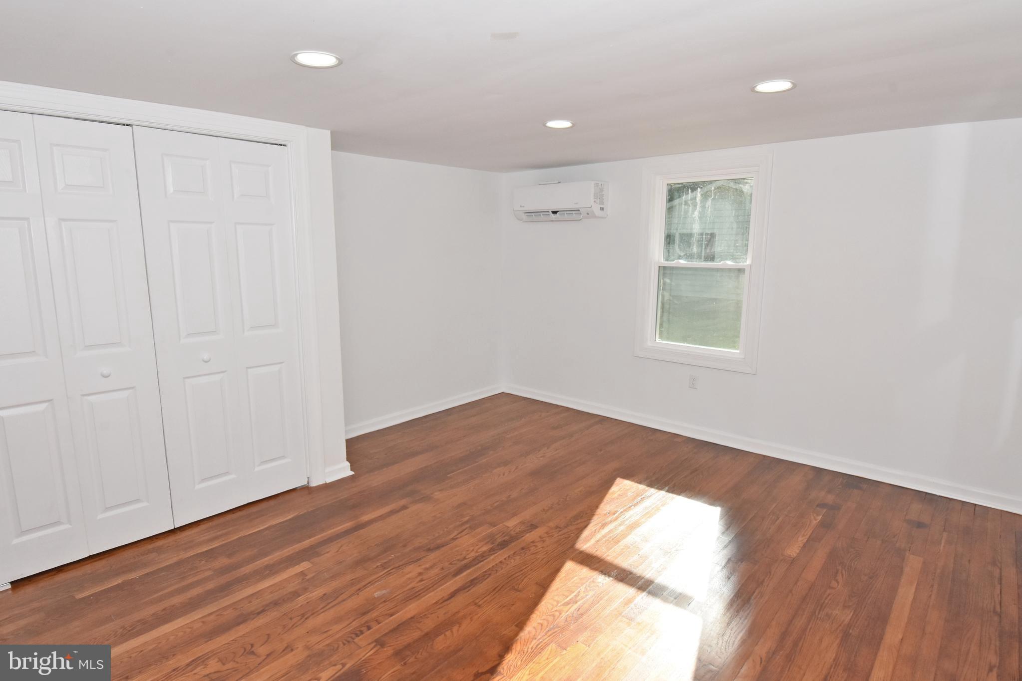 26523 Mariners Road Crisfield, MD 21817 - Photo 19 of 33