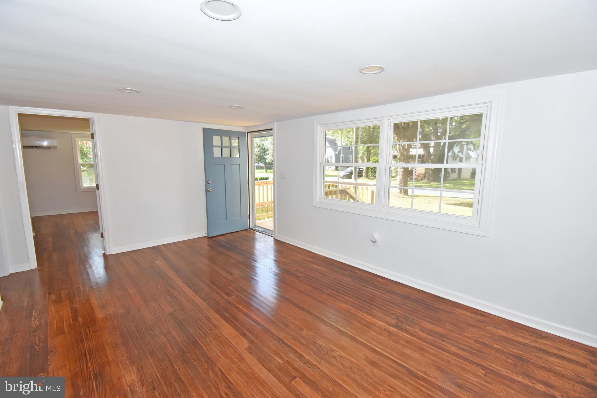 26523 Mariners Road Crisfield, MD 21817 - Photo 2 of 33