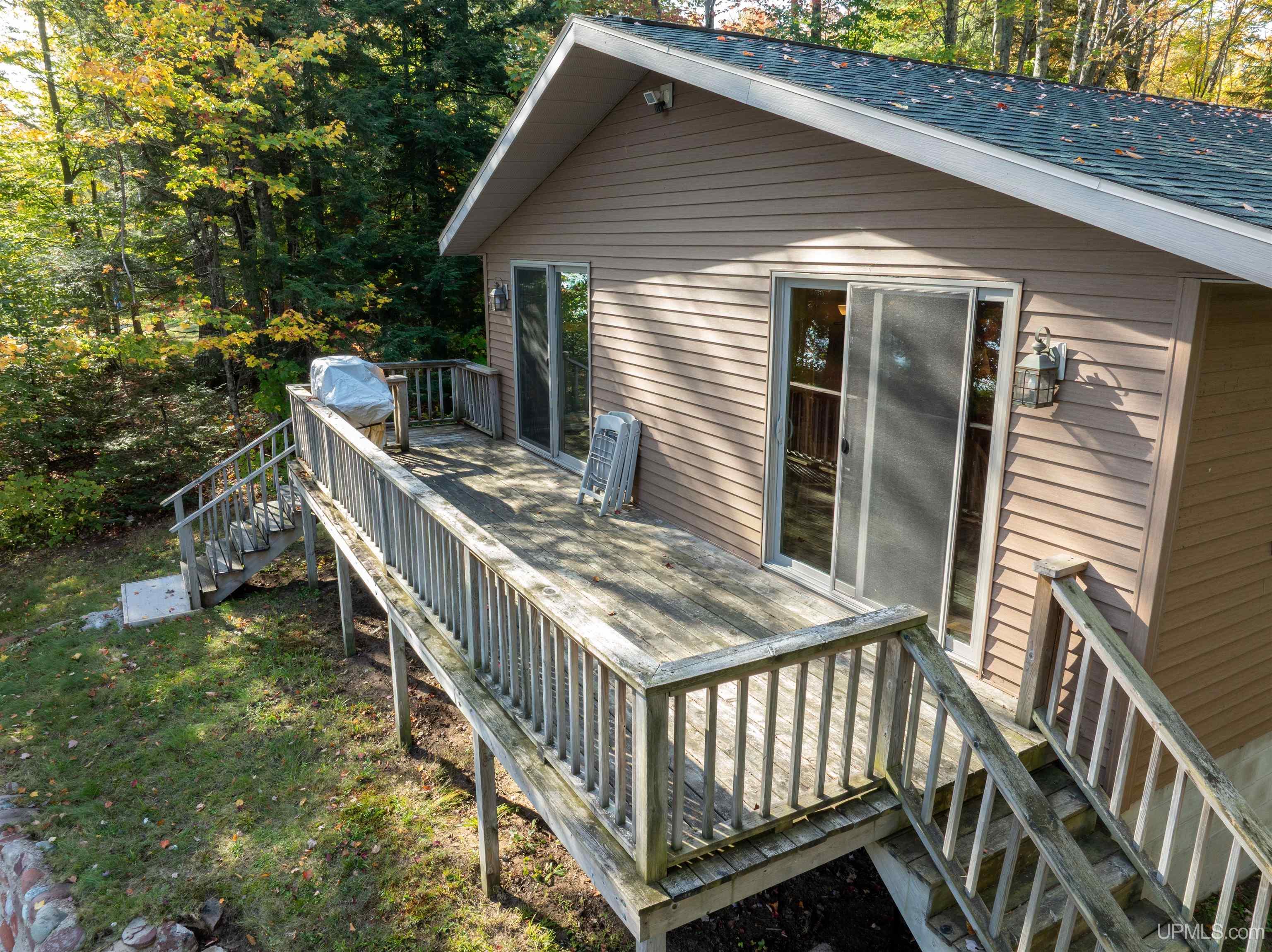 3954 Hayward Road Munising, MI 49862 - Photo 5 of 73