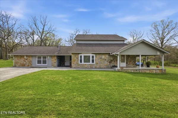 $549,000 | 799 Haynes Road, Unit ABC, Dandridge, TN 37725
