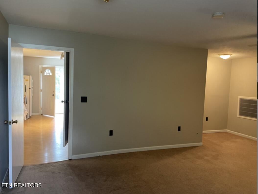 799 Haynes Road, Unit ABC Dandridge, TN 37725 - Photo 14 of 42 IMG_4334