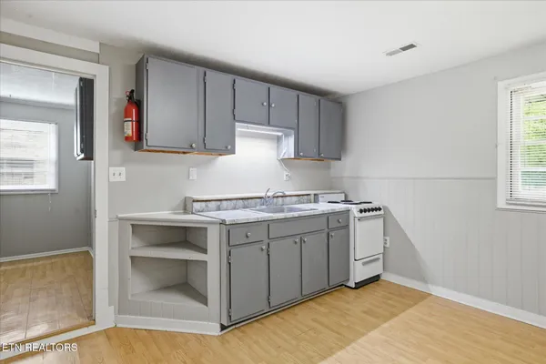 $549,000 | 799 Haynes Road, Unit ABC, Dandridge, TN 37725