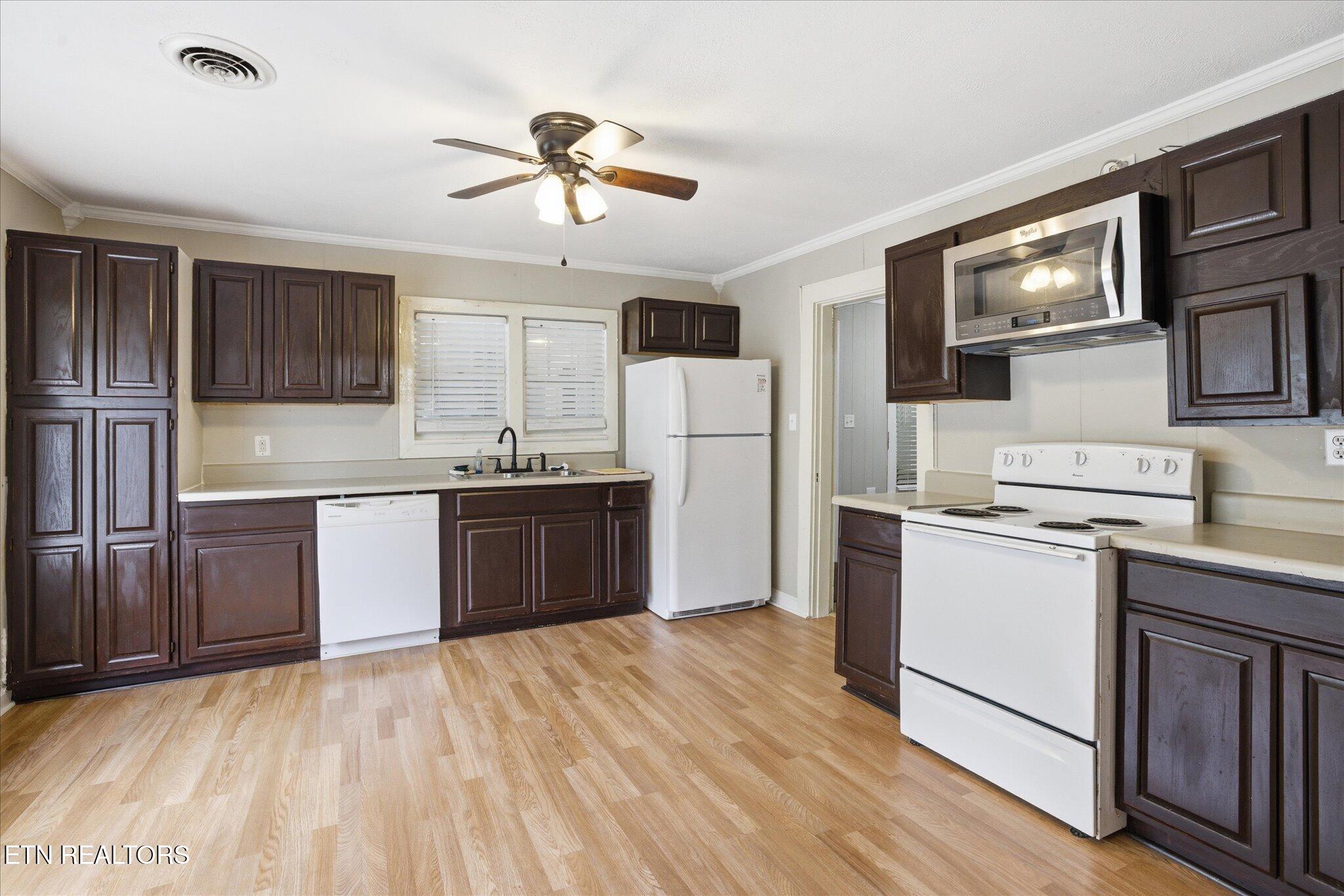 799 Haynes Road, Unit ABC Dandridge, TN 37725 - Photo 21 of 59 11-IMG_0278