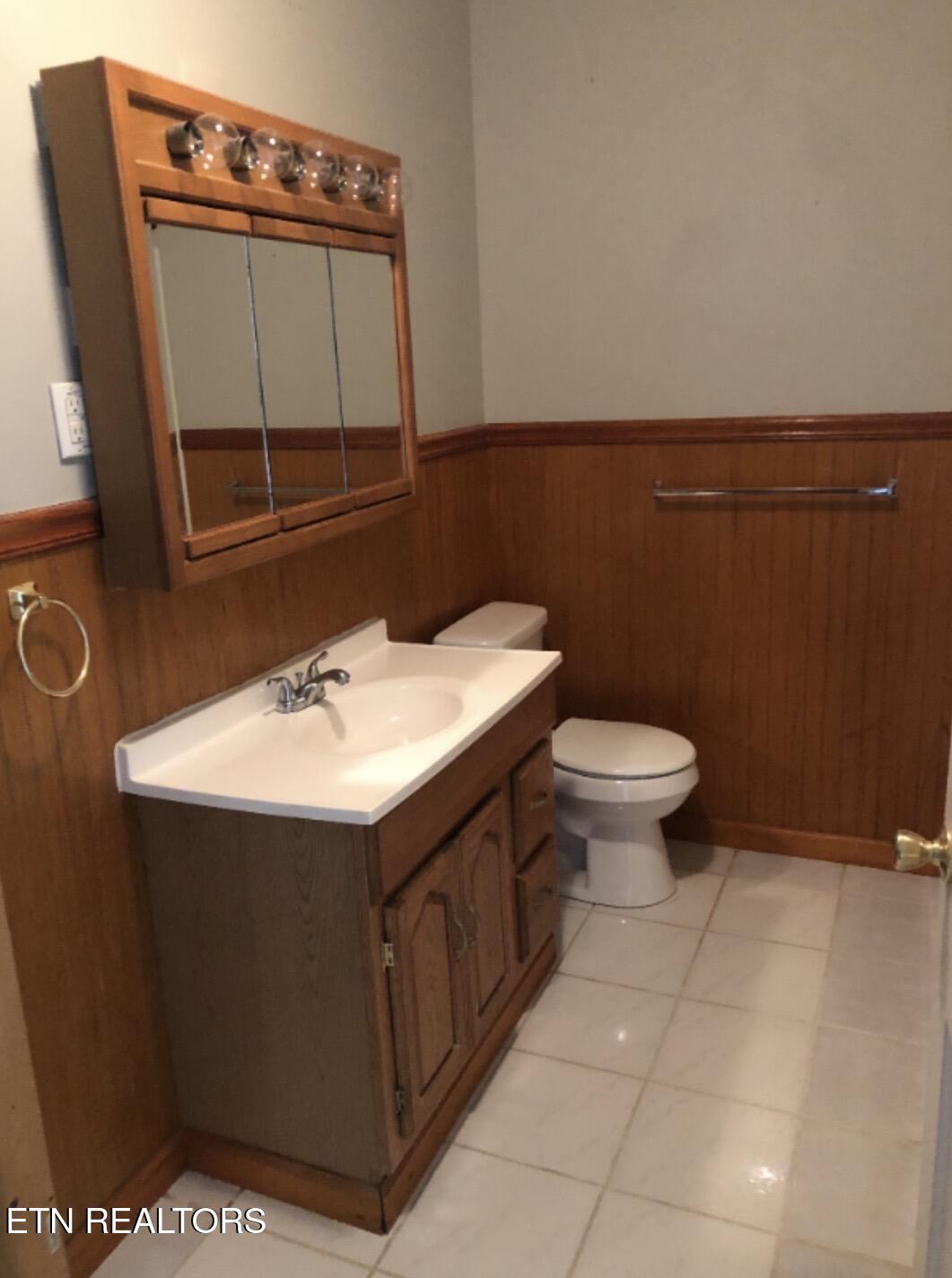 799 Haynes Road, Unit ABC Dandridge, TN 37725 - Photo 39 of 42 IMG_4378