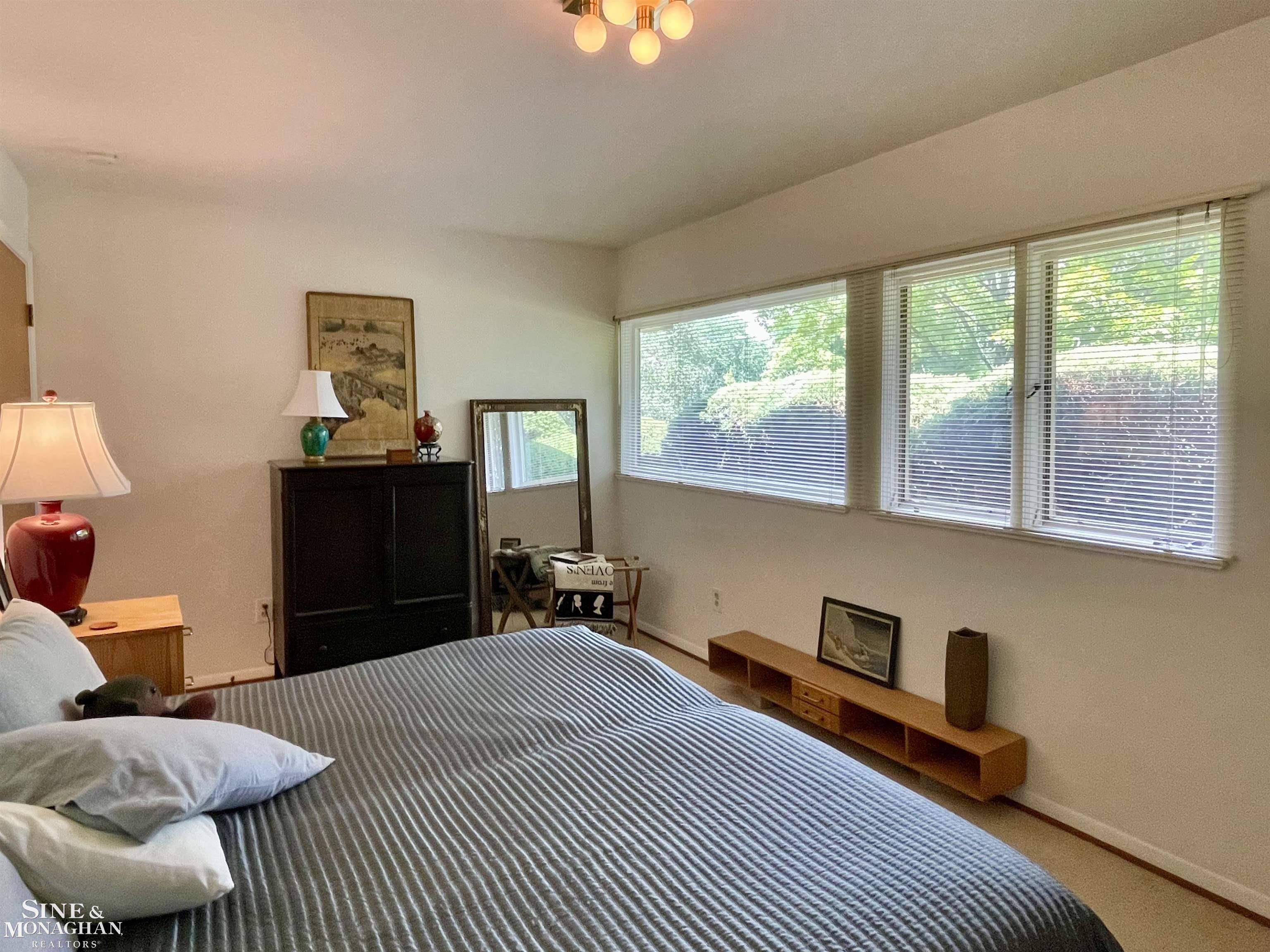 245 Stephens Road Grosse Pointe Farms, MI 48236 - Photo 22 of 40