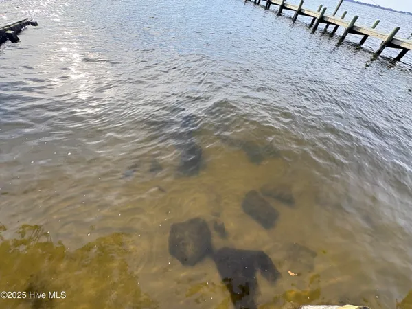 $950,000 | 314 Sunnyside Drive, Washington, NC 27889